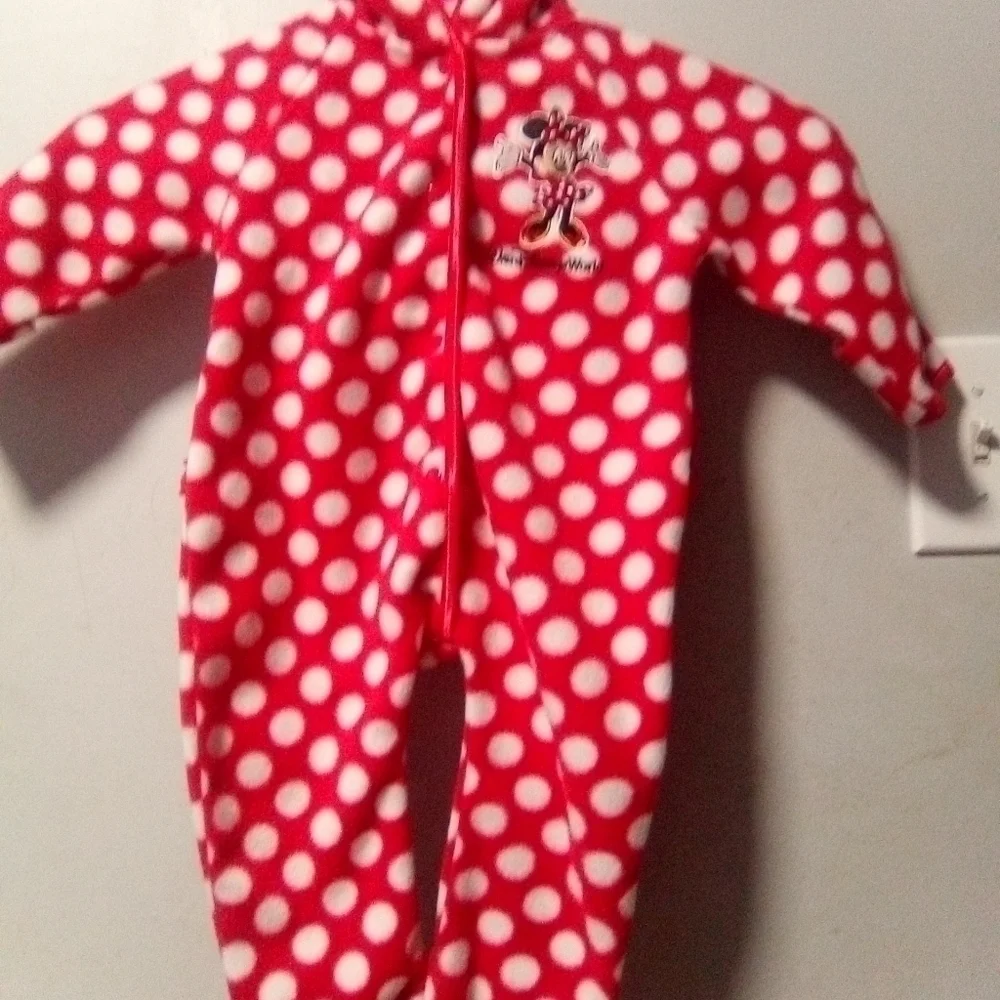 DISNEY parks hooded fleece Minnie mouse onesie. Size 6 months